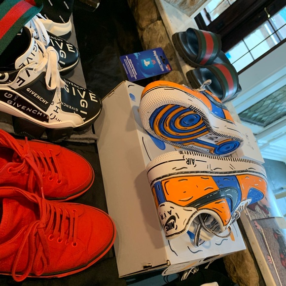 Custom cartoon Air Force 1 men’s size 10 - Picture 2 of 4